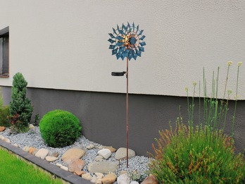 Solar Gartenstecker Windrad mit Erdspieß in Blau & Kupfer patiniert, Höhe 92cm