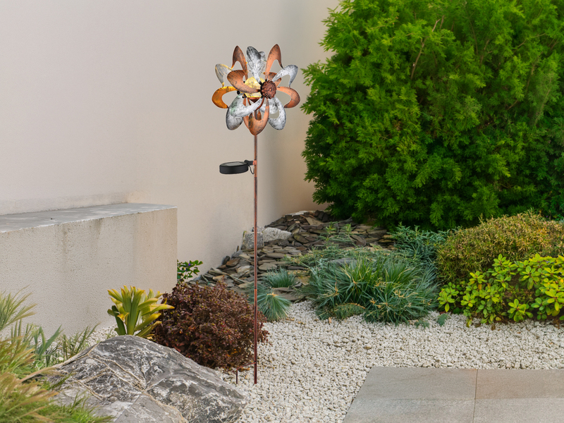 Solar Gartenstecker Windrad mit Erdspieß in Kupfer & Silber patiniert, Höhe 92cm