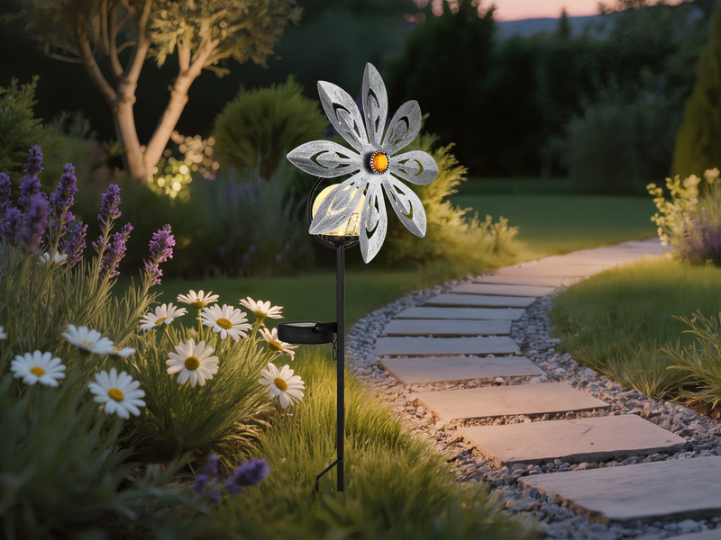 Solar Gartenstecker Windspiel aus Metall mit Erdspieß in Silber-Grau, Höhe 50cm