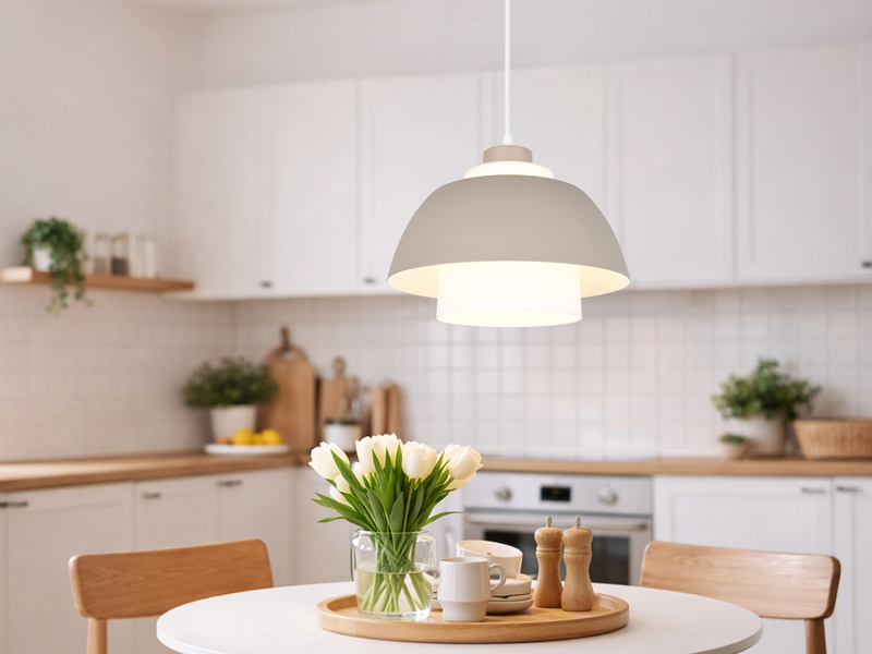 Pendelleuchte TILOS skandinavisch mit Metall- & Glasschirm Beige Weiß Ø 30cm