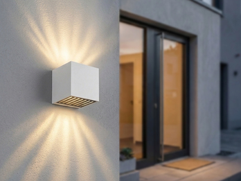 Kleine LED Außenwandleuchte ILLI Würfel aus Aluminium in Weiß, 10x10cm