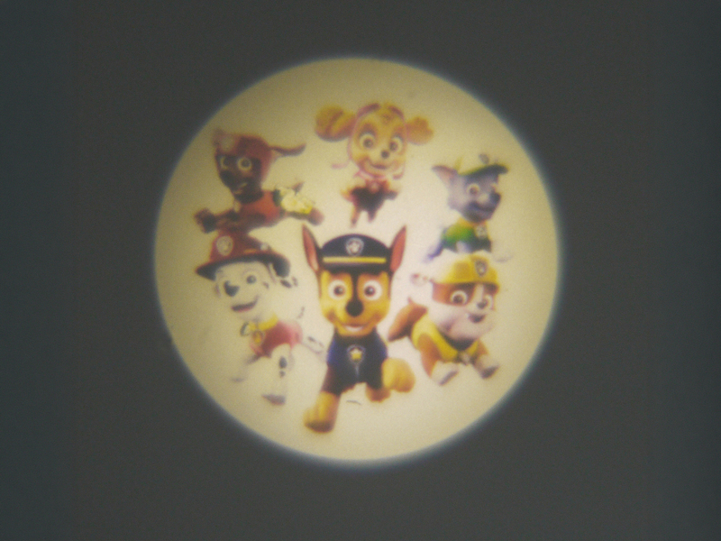 Nachtlicht PAW PATROL (1 Motiv) Projektor für die Kinderzimmer Steckdose H: 8cm