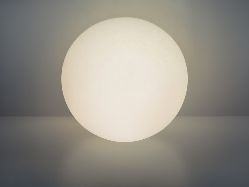 Deko LED RGBW Solar Kugelleuchte Outdoor mit Fernbedienung, Höhe 28cm