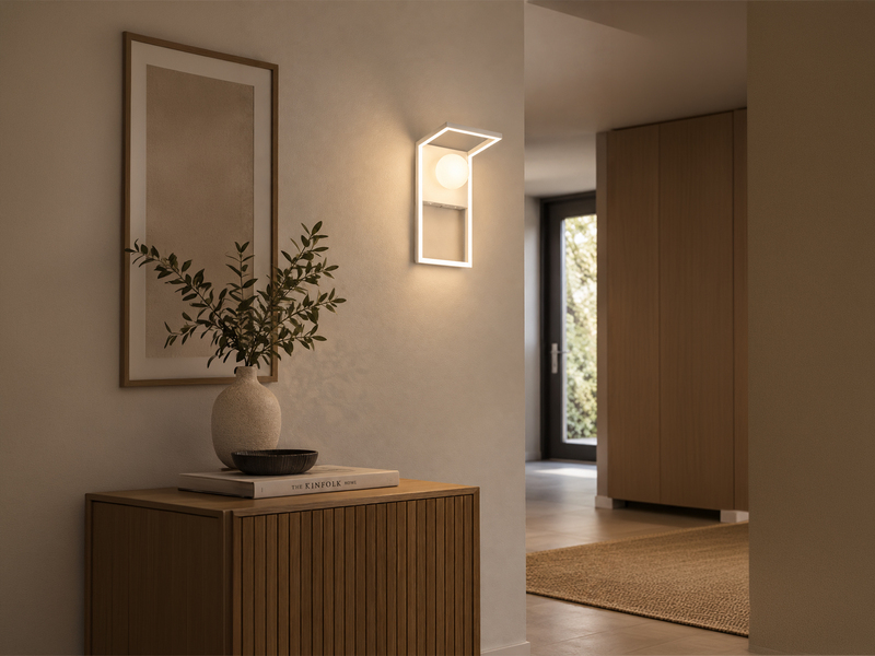 LED Wandleuchte AROLA Weiß mit Schalter & Glaskugel, Höhe 30cm