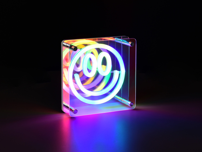 Deko Tischlampe LED Smiley irisierend USB betrieben, 14,5 x 14,5cm