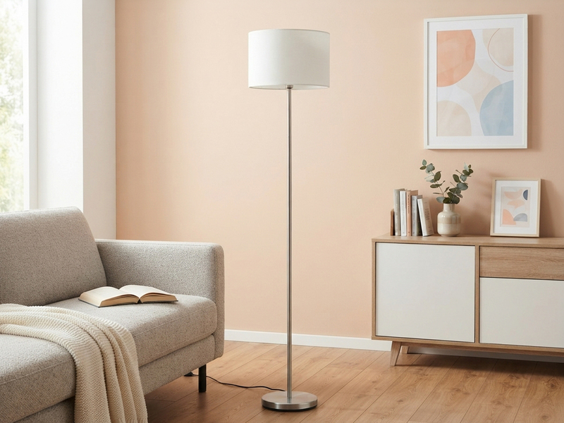 Klassische Stehlampe HOTEL mit E27 Stoffschirm Weiß, Höhe 160cm