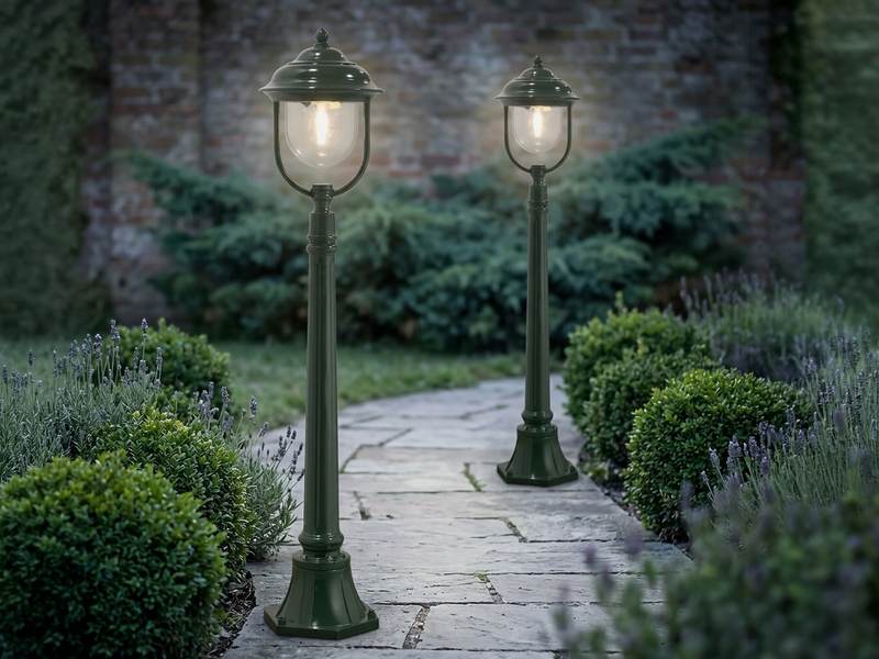 2er-Set grüne Wegeleuchten PARMA aus Aluminium, E27, IP43, H.: 118 cm