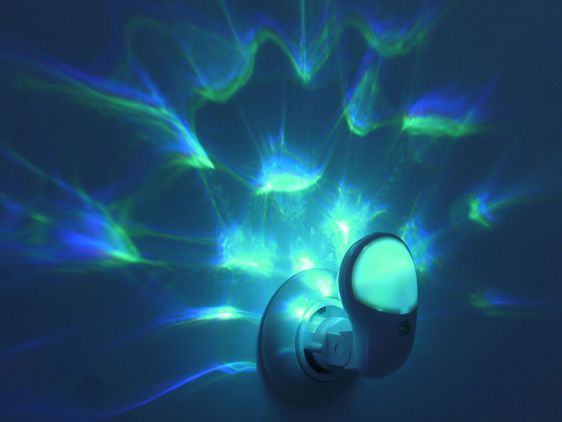 Schwenkbares LED-Nachtlicht mit Farbwechsler, Dämmerungssensor