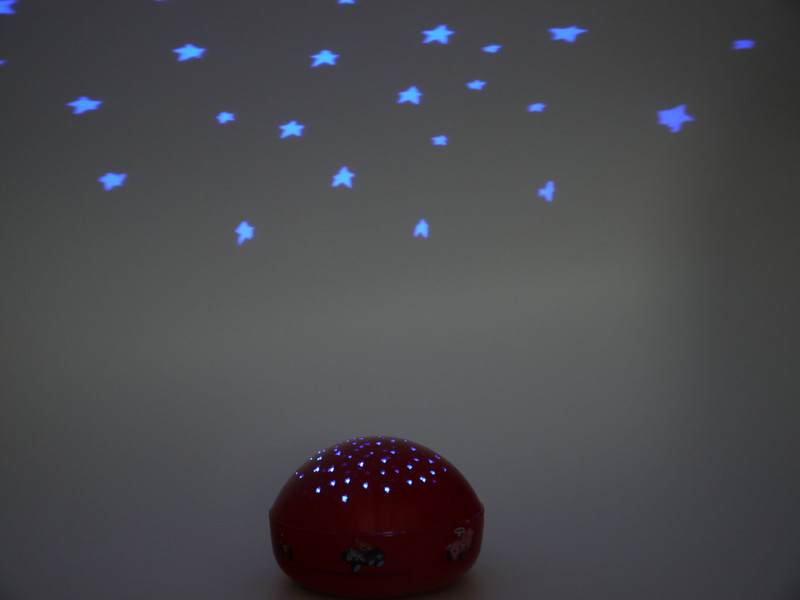 LED Nachtlicht BOBBY CAR, Sternprojektor, LED-Farbwechsler mit 3 Farben