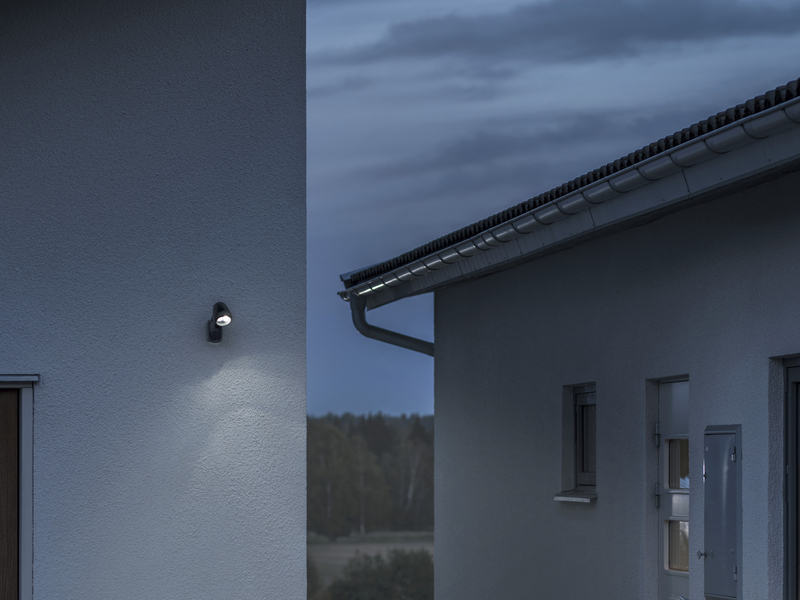 LED Außenwandleuchte PRATO mit Bewegungsmelder & Batterie, Schwarz, H 20,5cm